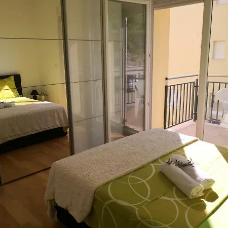 Apartman Mia *